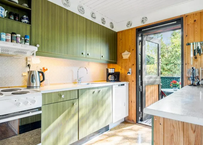 Pet Friendly In Nykobing Sj * Nyrup